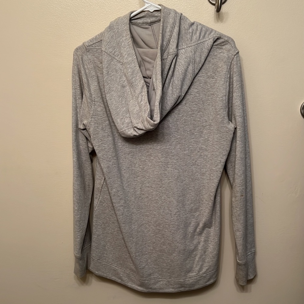 Lululemon Split Pullover - Picture 8 of 9